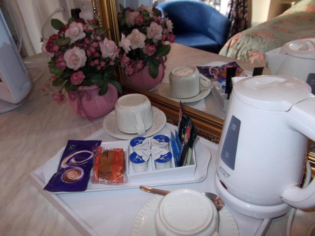 Maranton House Hotel Лондон Екстериор снимка